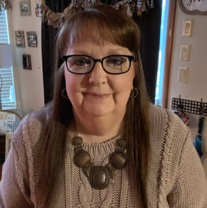 Meet your Posher, Peggy